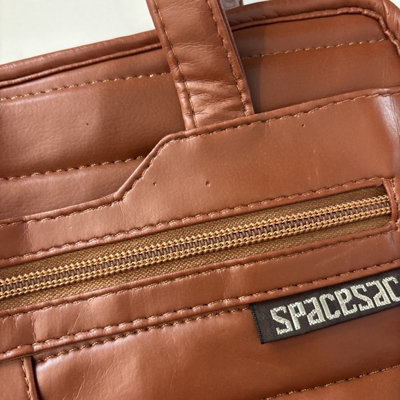 Vintage 1970s Sarne Spacesac Brown Nylon Puffy Quilted Shoulder Bag - Squeeze Me - Picture 11 of 12